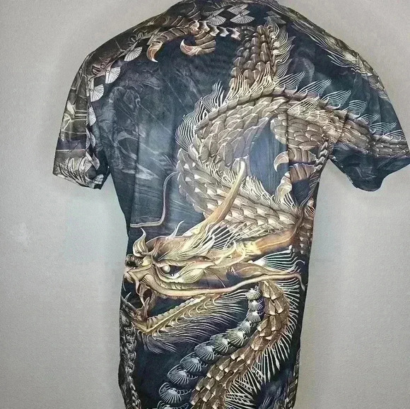 Chinese Dragon Graphic Tee - Picture 2 of 3